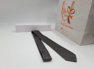Cravate motif faux uni (tu / gris)