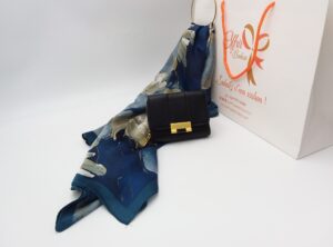 Nanabox Nuances de bleu ( foulard et porte monnaie)